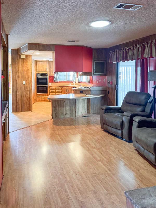 1985 Westway 224 Manufactured Home