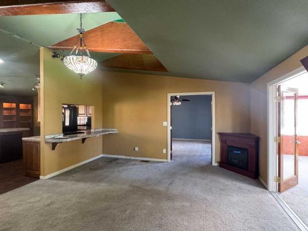 2004 Cavco VHS1562B Manufactured Home
