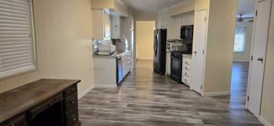 Photo 4 of 12 of home located at 4204 Prince St Bakersfield, CA 93301