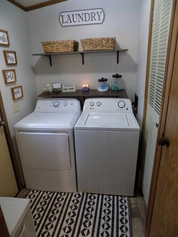 1991 Friendship Manufactured Home
