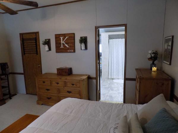 1991 Friendship Manufactured Home