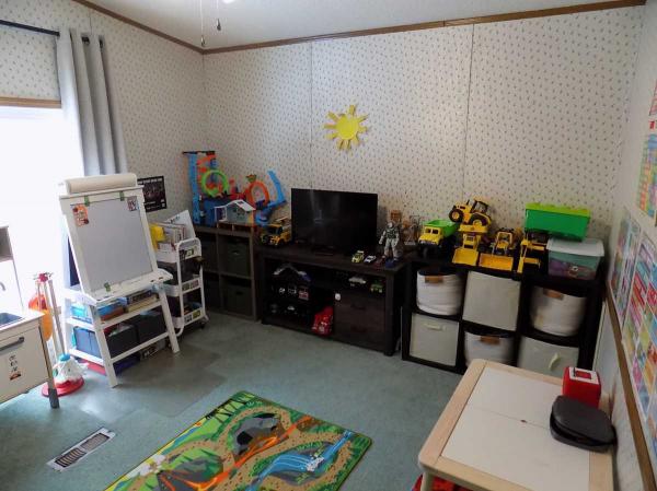 1991 Friendship Manufactured Home