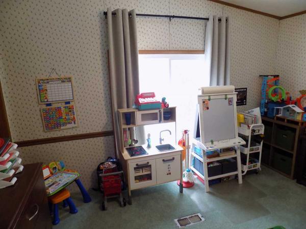 1991 Friendship Manufactured Home