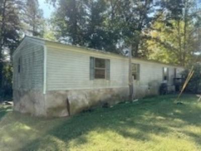 Mobile Home at 131 Booger Hollow Rd Dover, AR 72837