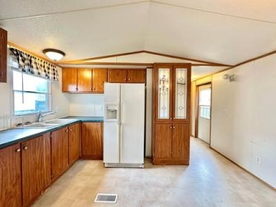Photo 4 of 13 of home located at 1032 Libby Ln Barboursville, WV 25504