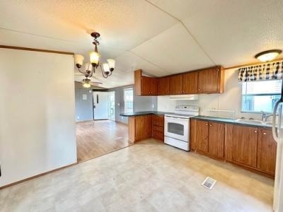 Photo 5 of 13 of home located at 1032 Libby Ln Barboursville, WV 25504