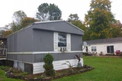 Mobile Home at 2010 Old East Rd NE Palmyra, IN 47164