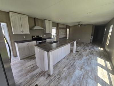 Photo 2 of 15 of home located at 9292 Golden Gate Ct Lot 86 Houma, LA 70363