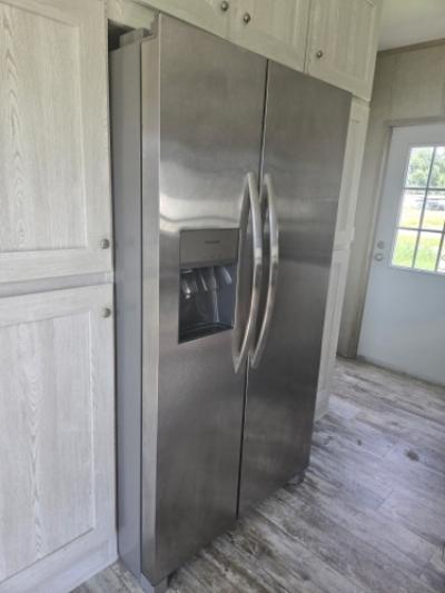Photo 4 of 15 of home located at 9292 Golden Gate Ct Lot 86 Houma, LA 70363