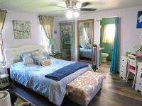 1982 Debo Manufactured Home