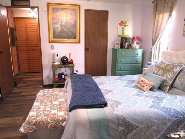 1982 Debo Manufactured Home