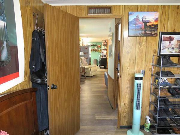 1982 Debo Manufactured Home