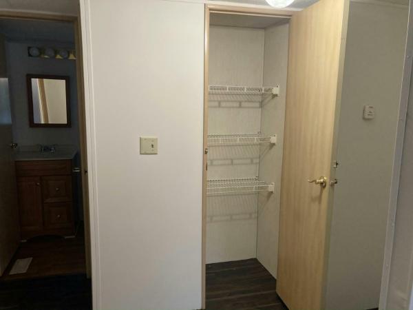1990 NEW Manufactured Home