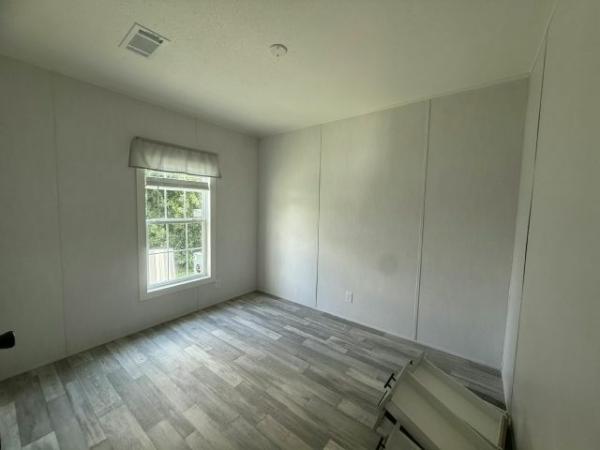 2025 Live Oak Homes (LOHGA10 Mobile Home For Sale