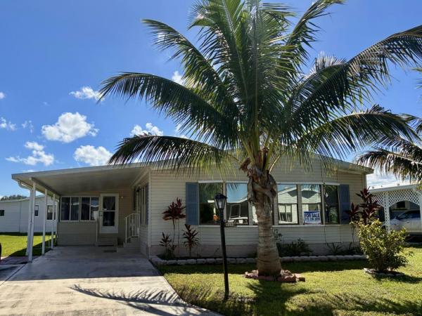1988 HS Barrington Manufactured Home