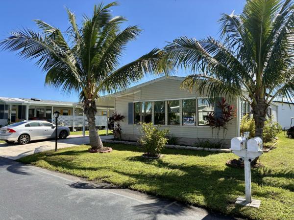 1988 HS Barrington Manufactured Home
