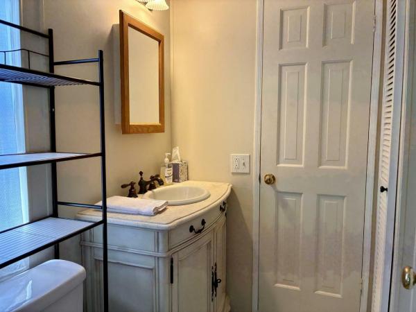 1988 HS Barrington Manufactured Home