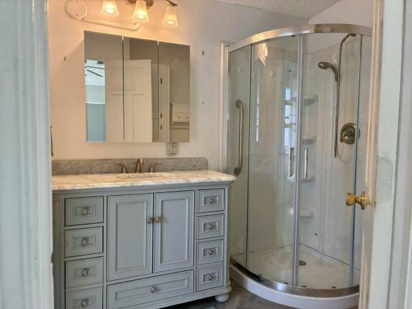 1988 HS Barrington Manufactured Home