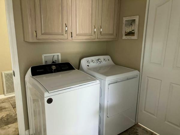 1994 Fleetwood Manufactured Home