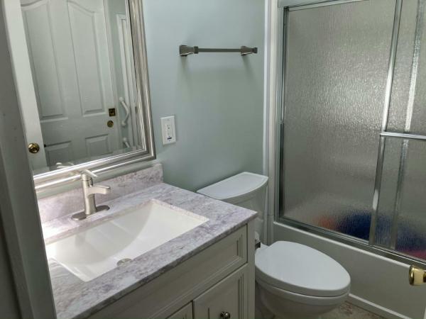 1994 Fleetwood Manufactured Home