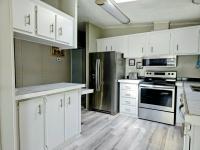 1990 HS Glenbrook Manufactured Home