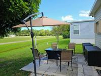 1990 HS Glenbrook Manufactured Home
