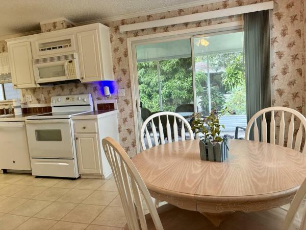 2004 HS FTWD Manufactured Home