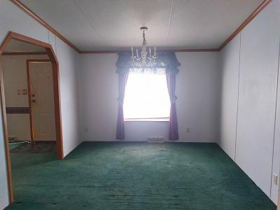 Photo 4 of 14 of home located at 129 Fiddler Avenue Winchester, VA 22603