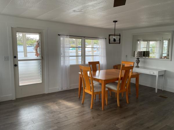 1974 BELL 244512221/2 Mobile Home