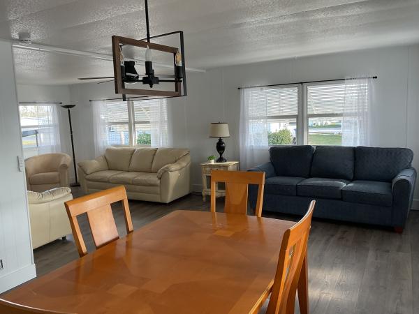 1974 BELL 244512221/2 Mobile Home