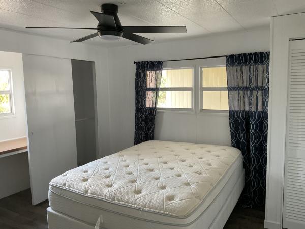 1974 BELL 244512221/2 Mobile Home