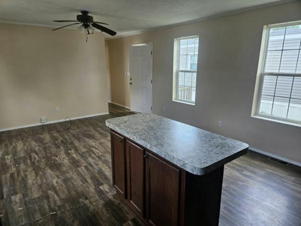 2017 Manufactured Housing Enterprise Mansion 4022 Manufactured Home