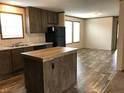 Photo 2 of 9 of home located at 1272 Dorre Dr Troy, MI 48083