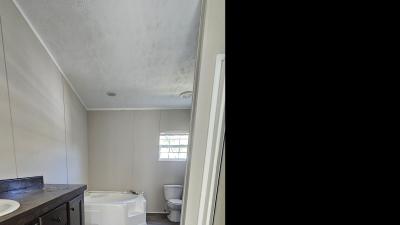 Photo 4 of 10 of home located at 7625 Grandview Ridge Drive Charlotte, NC 28215