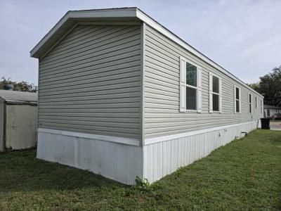 Photo 3 of 8 of home located at 1809 SW 12th #119 Lincoln, NE 68522