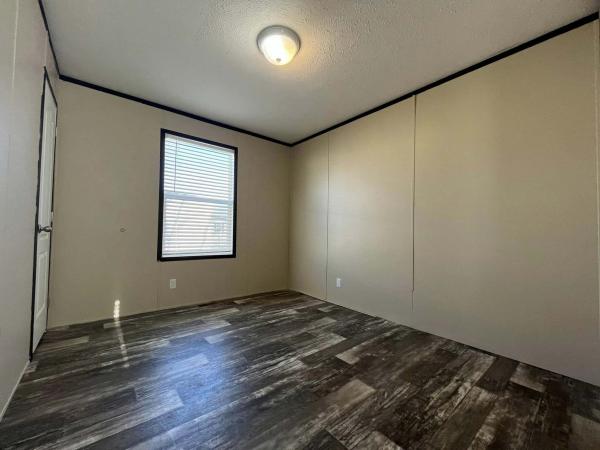 2023 Clayton - Wakarusa Mobile Home