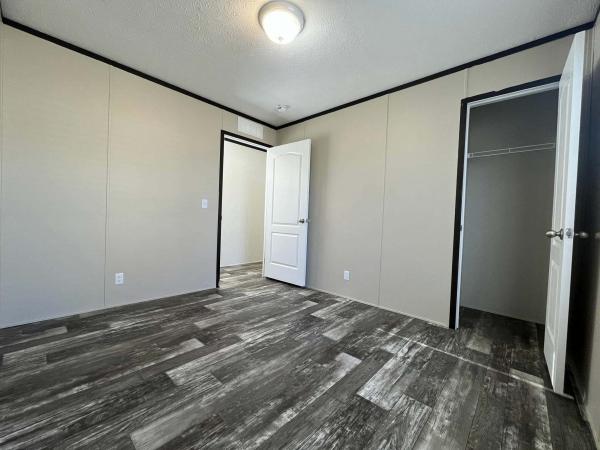 2023 Clayton - Wakarusa Mobile Home