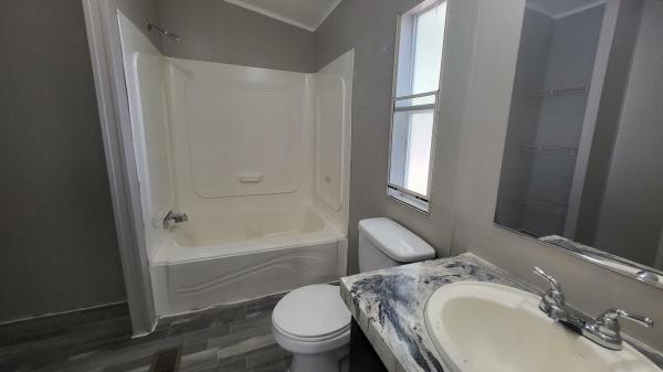 2004 Fleetwood Mobile Home For Sale