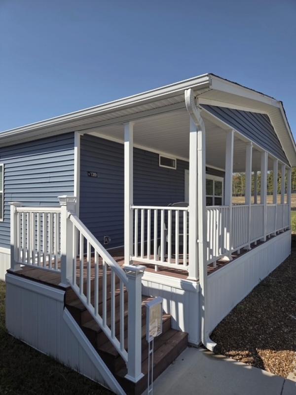 FLEETWOOD Mobile Home For Sale