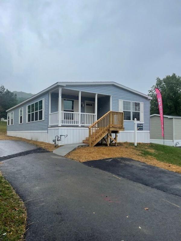 2025 Redman Homes 131CD NWD-A-2561  Home