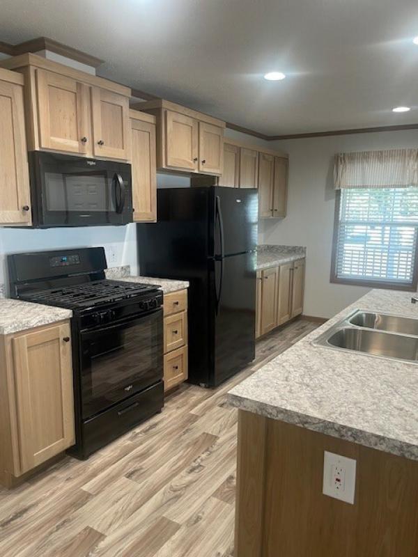 2025 Cavco 617CD Beacon Prestige 550BP99999S  Home