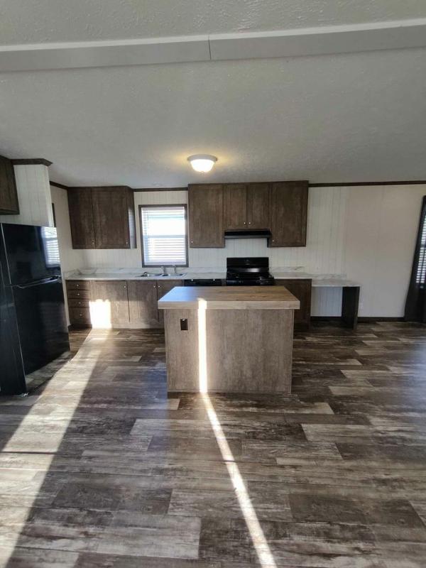 Photo 1 of 2 of home located at 9359 Starboard Dr 1292 Fair Haven, MI 48023