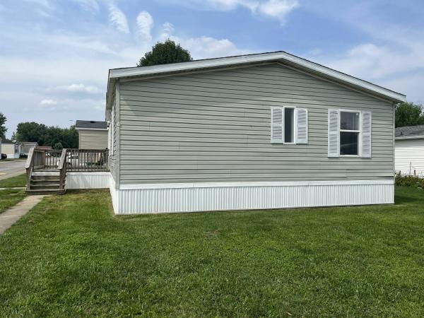 Photo 1 of 2 of home located at 6486 Round Oak Court Lot 433 Indianapolis, IN 46241