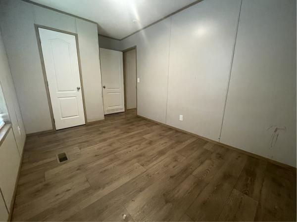 2023 76CEJ16663AH22  Home