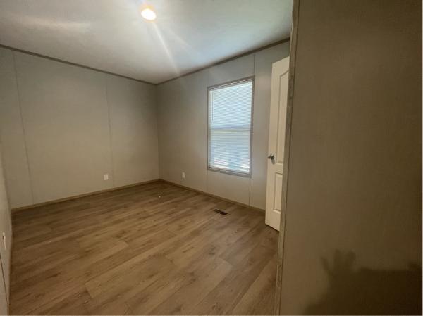 2023 76CEJ16663AH22  Home