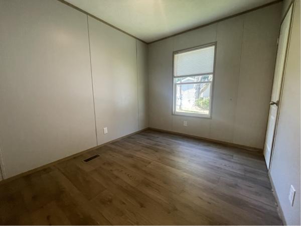 2023 76CEJ16663AH22  Home