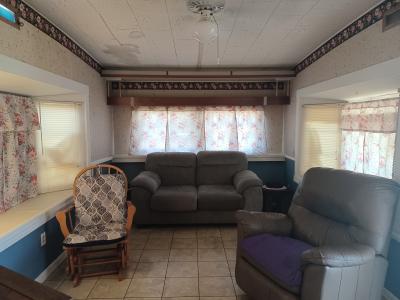 Photo 2 of 20 of home located at 9 Boxwood Ave Palmetto, FL 34221