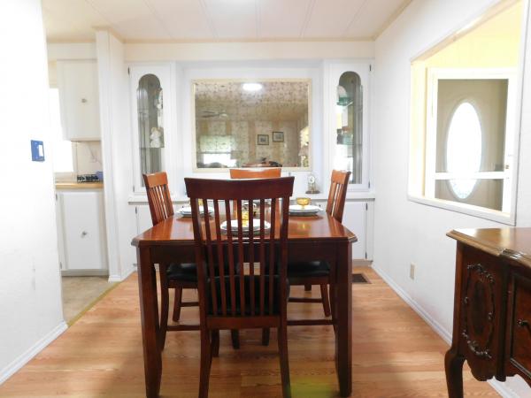 1979 SKYL Mobile Home For Sale