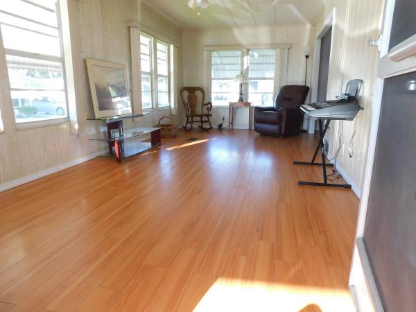 1979 SKYL Mobile Home For Sale