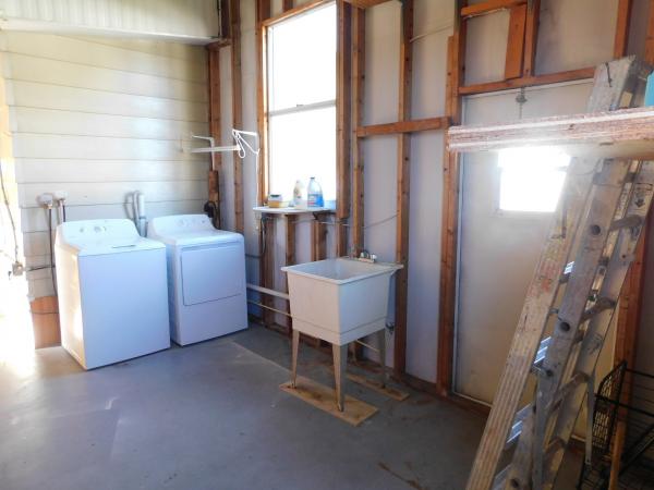 1979 SKYL Mobile Home For Sale